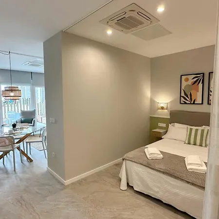 Paseo Colon Apartment